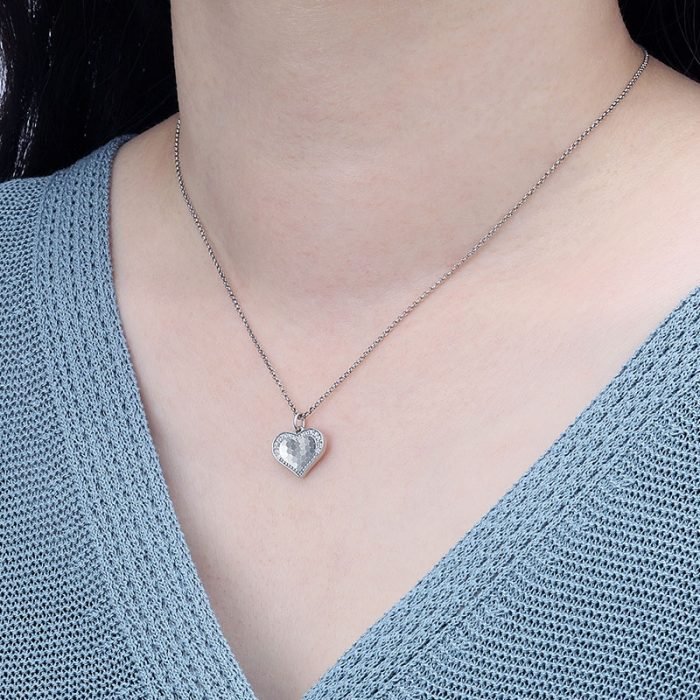 6b754d5d0a03b6d701080ff3268b500e 6b754d5d0a03b6d701080ff3268b500e