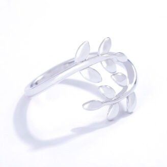 Aurelia Leaf Ring